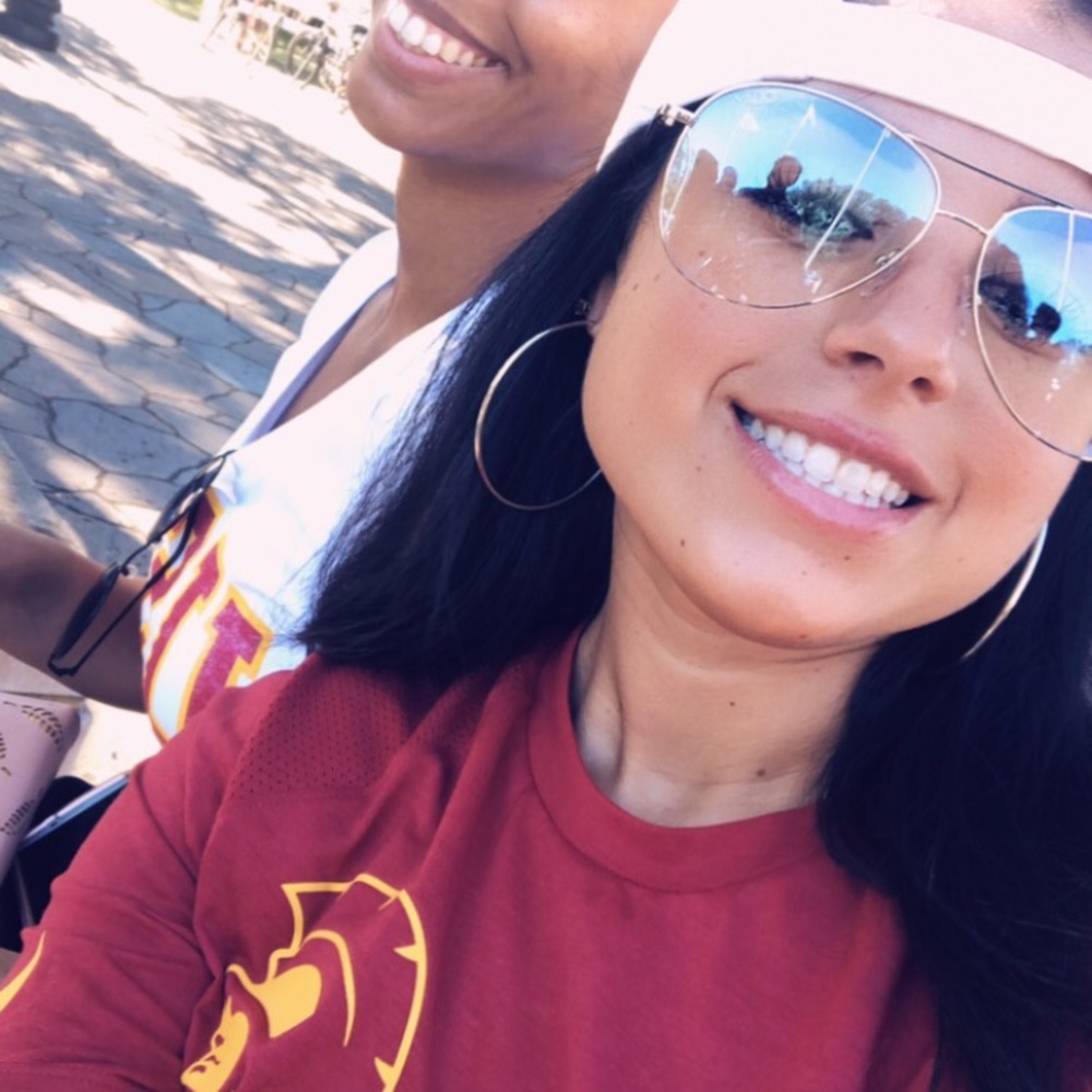 Meet your Posher, Jessica